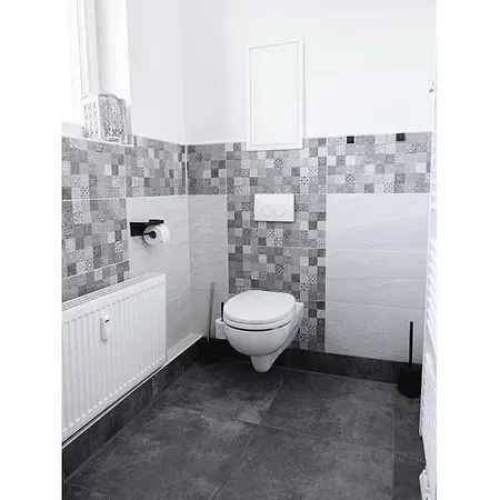 With 4 Bedrooms * Άιζεναχ