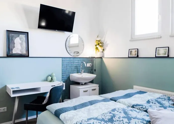 With 4 Bedrooms * Eisenach