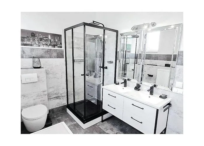 Vakantiehuis With 4 Bedrooms *