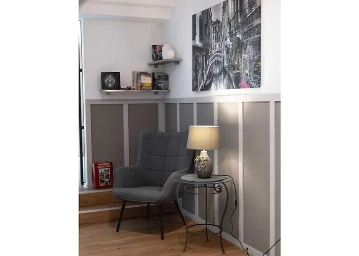 With 4 Bedrooms * Eisenach